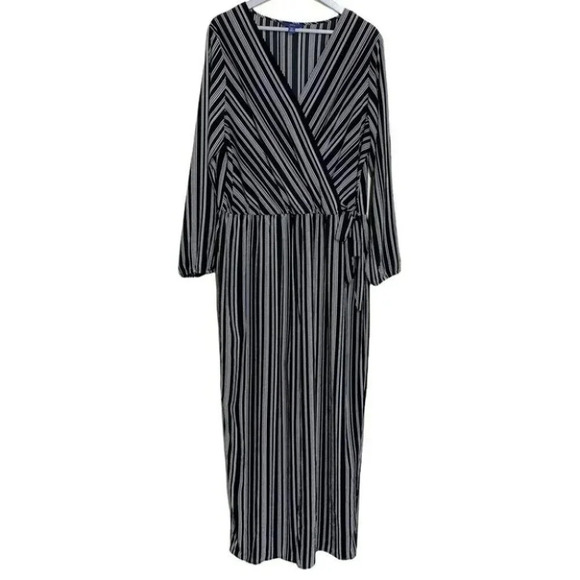 Apt. 9 XXL plus-size Black & white striped jumpsuit - Picture 1 of 7